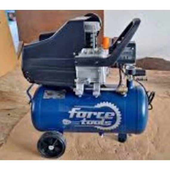 Force Tools RK4113 Egyhengeres, léghűtéses, dugattyús, olajkenésű kompresszor, olajszint ellenőrzővel, 1950 W, 2 LE, 2800 fordulat/perc, 25 L ürtartalom, Max. nyomás 8 bar, Teljesítmény 192 L/perc