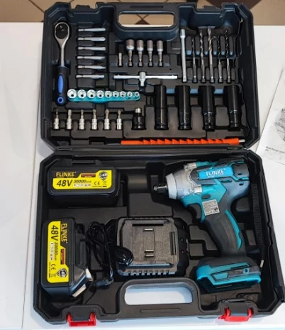 Flinke FK-8045 Akkumulátoros ütvecsavarozó készlet 2 db Li-Ion 48 V/3000mAh akkumulátorral, 1200 W, 2200-3000 fordulat/perc, 380 Nm nyomaték, fekete koffer  helyett szürke